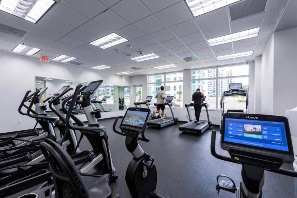 Spectacular Studio At Brickell, Free Parking ميامي المظهر الخارجي الصورة